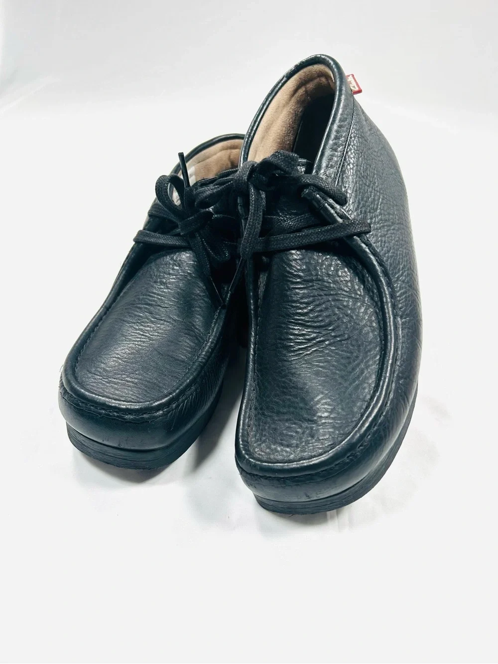 Clark’s Wallaston Men’s Leather Chukka Boots Wallabee-style
